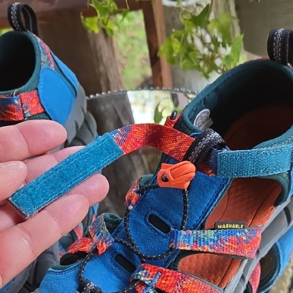 Keen Seacamp Hybrid Water Sandal Size 5